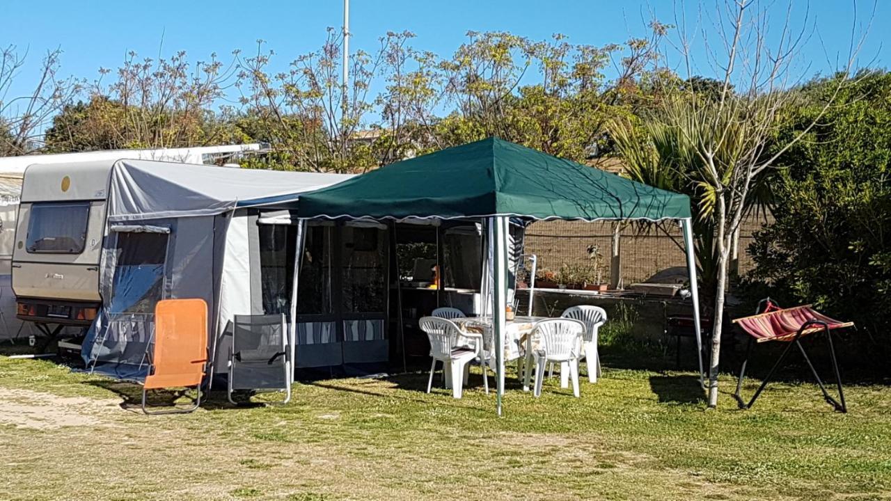 Wohnwagen Ξενοδοχείο Cava dʼAliga Εξωτερικό φωτογραφία